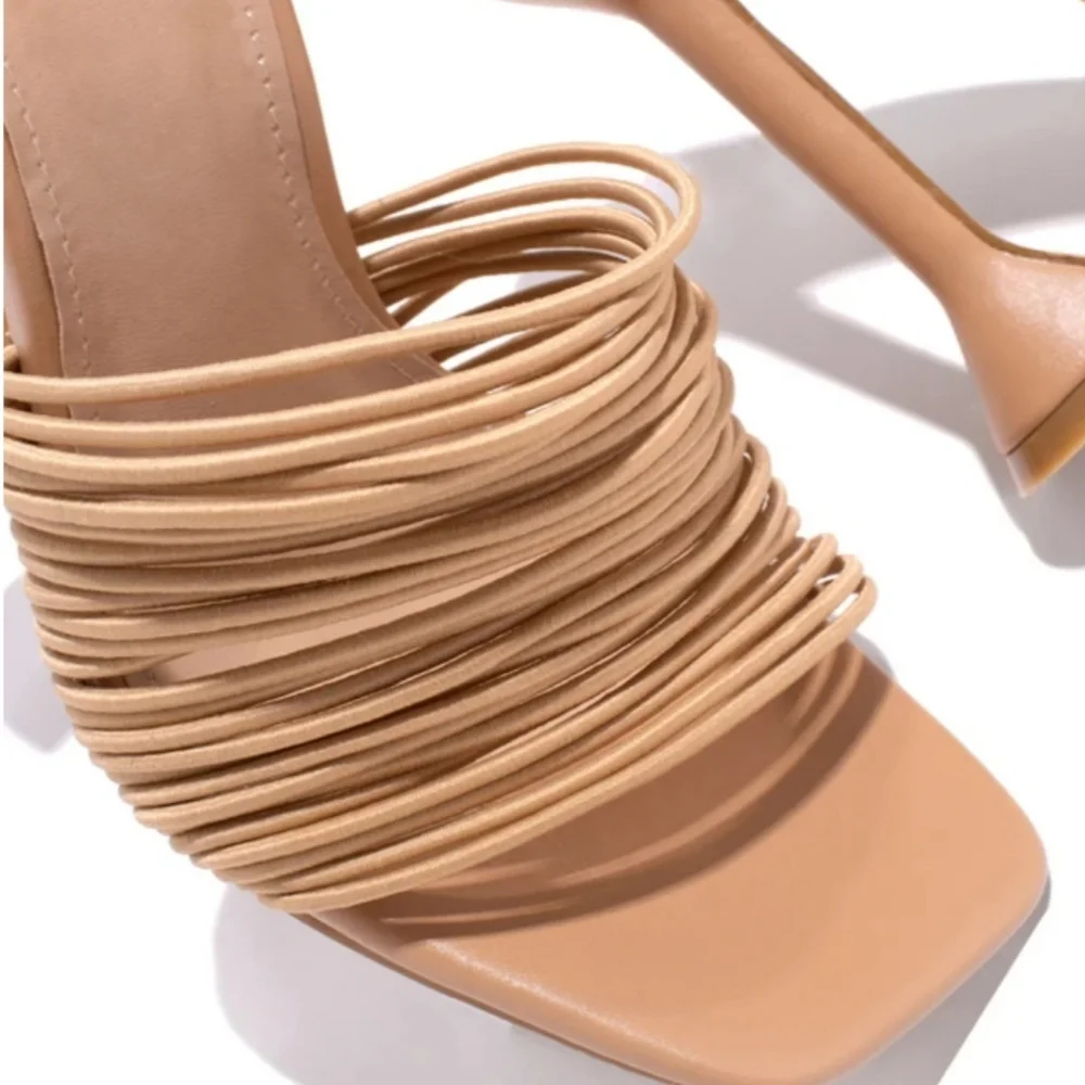 Bella Chrome Nude Heel - Picture 3 of 4